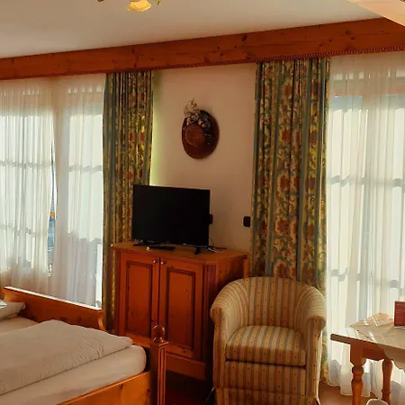 Hotel Alpenotel Rosenhof Ruhpolding, Wellness, Chiemgau Karte, Travelingo Bonus Programm 3*