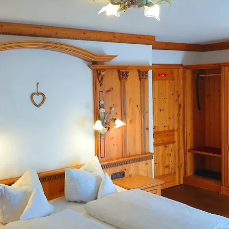 Alpenotel Rosenhof Ruhpolding, Wellness, Chiemgau Karte, Travelingo Bonus Programm 鲁波尔丁