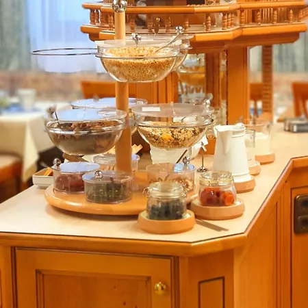 Alpenotel Rosenhof Ruhpolding, Wellness, Chiemgau Karte, Travelingo Bonus Programm 3* 鲁波尔丁